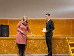IMG_0989.jpg>